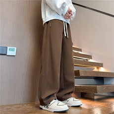 咖啡色