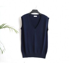 秋冬韩版针织马甲夹女羊绒无袖毛衣大V领坎肩短款羊毛衫宽松背心，女装马甲，洁纯羊绒