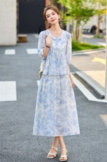 2025夏季新款法式气质印花连衣裙女高级感小众设计感，女装连衣裙，香莘料