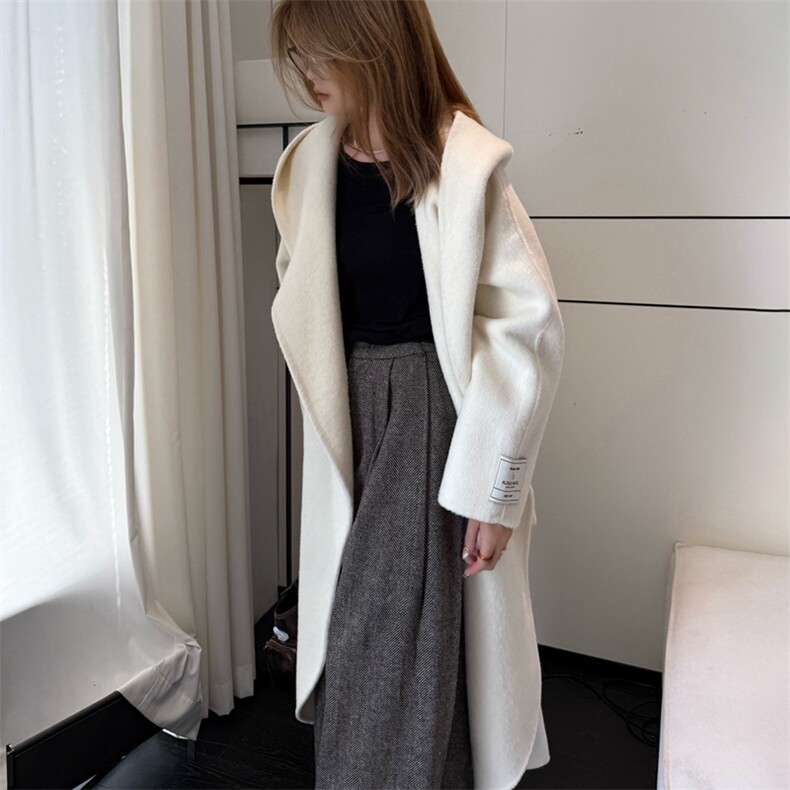 高端连帽系带羊驼绒羊毛大衣女2025秋冬长款女宽松慵懒双面呢外套,女装双面呢大衣,蒙绒特
