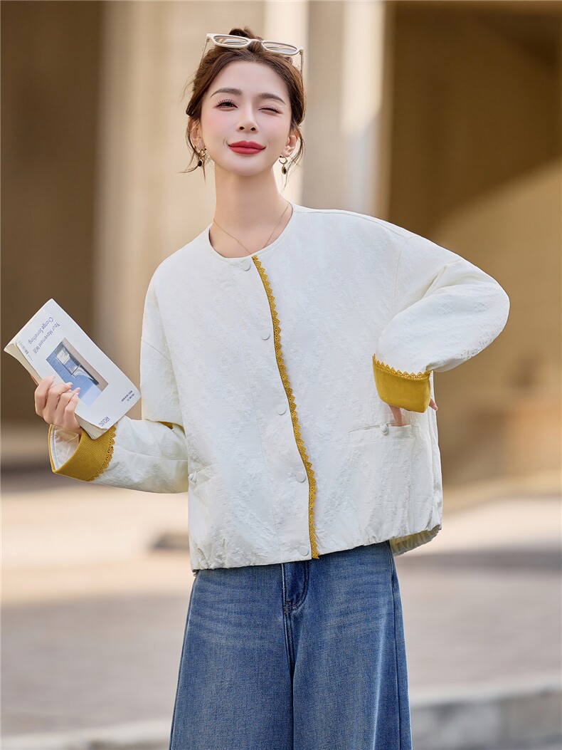 2026春秋撞色花边短外套女圆领提花宽松洋气中年妈妈休闲夹克上衣,女装短外套,余墨