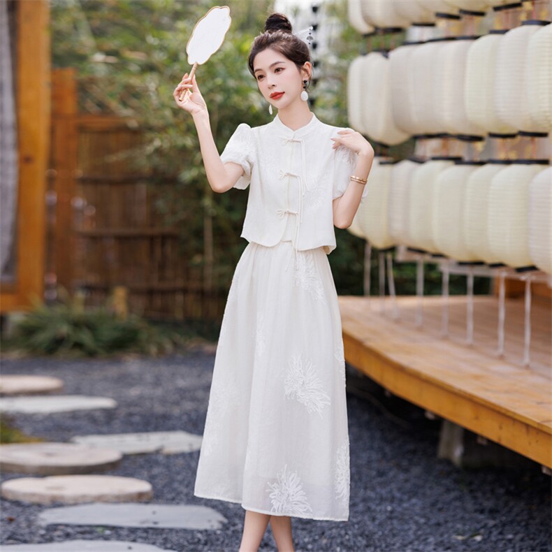 温柔绝美白色刺绣套装连衣裙女2024夏季新款盘扣衬衣半身裙两件套,女装套装/套裙,慧尚依恋
