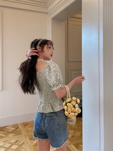 夏季碎花上衣图片