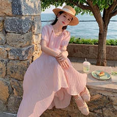别致独特粉色雪纺连衣裙女夏2025新款甜美温柔风仙女宽松鱼尾长裙，女装连衣裙，2D078