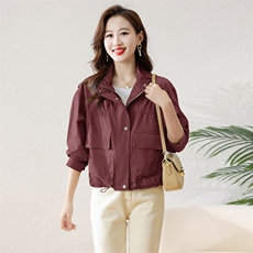 妈妈宽松短外套女2025春秋新款时尚休闲宽松显瘦气质减龄夹克上衣，女装短外套，芙芮