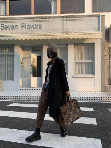 春装新款西装中长款，女装西装，俊泽.哈妮