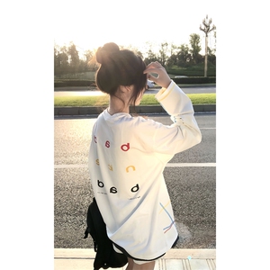 美式高街解构工艺速干长袖T恤衫男女款防晒上衣户外运动骑行服潮,紫色上衣与牛仔裤搭配图图片