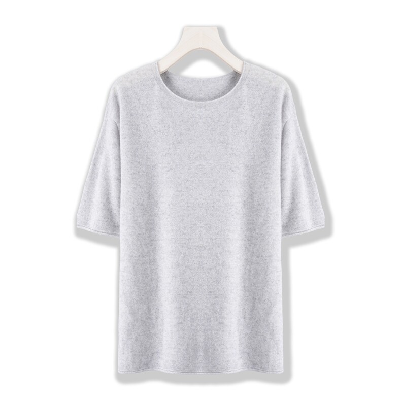 2025年夏季不连帽短款短袖纯色修身型圆领时尚百搭短袖简约大方，女装T恤，绒崒