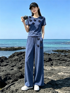 欧货时尚休闲运动套装夏季新款圆领立体花朵上衣直筒长裤两件套潮图片