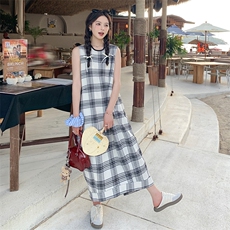 法式复古格子无袖背心连衣裙女2025春季新款时尚宽松显瘦气质长裙，女装连衣裙，2C216