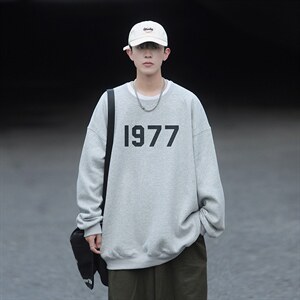 2024新款1977印花宽松圆领卫衣 Y127 常规版 P38 加绒版P58 咖色图片