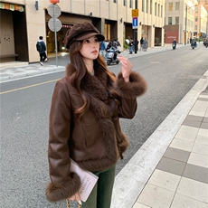 【新品】高级轻奢狐狸毛皮草外套90白鸭羽绒服5171-P420-K628，女装羽绒服，2C126