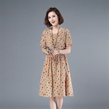 2021年夏季通勤韩版中长款A字裙圆领印花圆点套头40-49周岁裙子，女装连衣裙，伊满意
