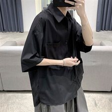 黑色