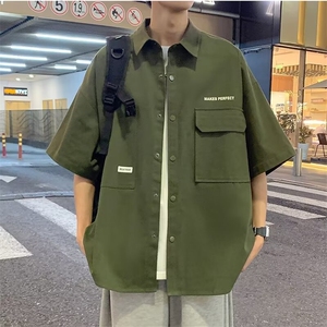 日系潮牌夏季新款短袖衬衫男薄款宽松纽扣设计衬衫男百搭半袖图片