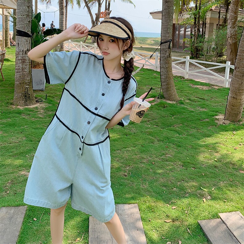 韩版时尚设计感牛仔连体裤女2025夏季新款法式宽松显瘦阔腿短裤子，女装连体裤，秋水欣儿