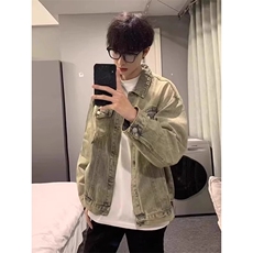 黄泥色