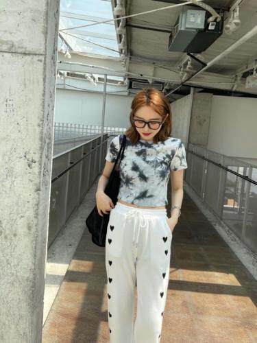 款号023夏季新款扎染时尚短袖T恤现货，女装T恤，ciytorviar 仙度维拉