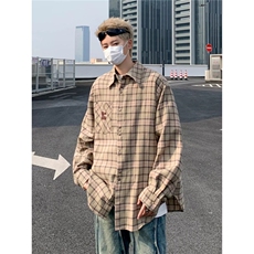 卡其色