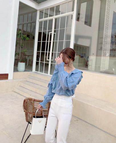 小方领拼花边泡袖亮色上衣，其它，新袖