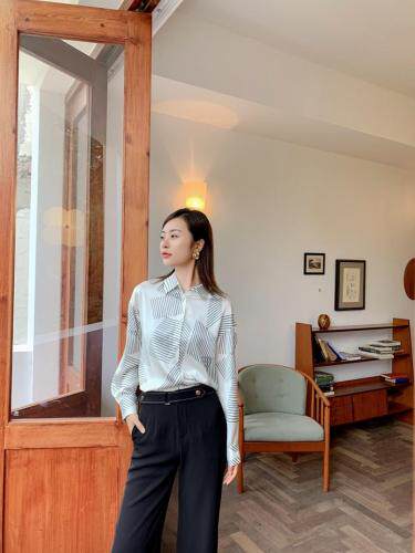 秋装现货上新……，其它，可艺尚