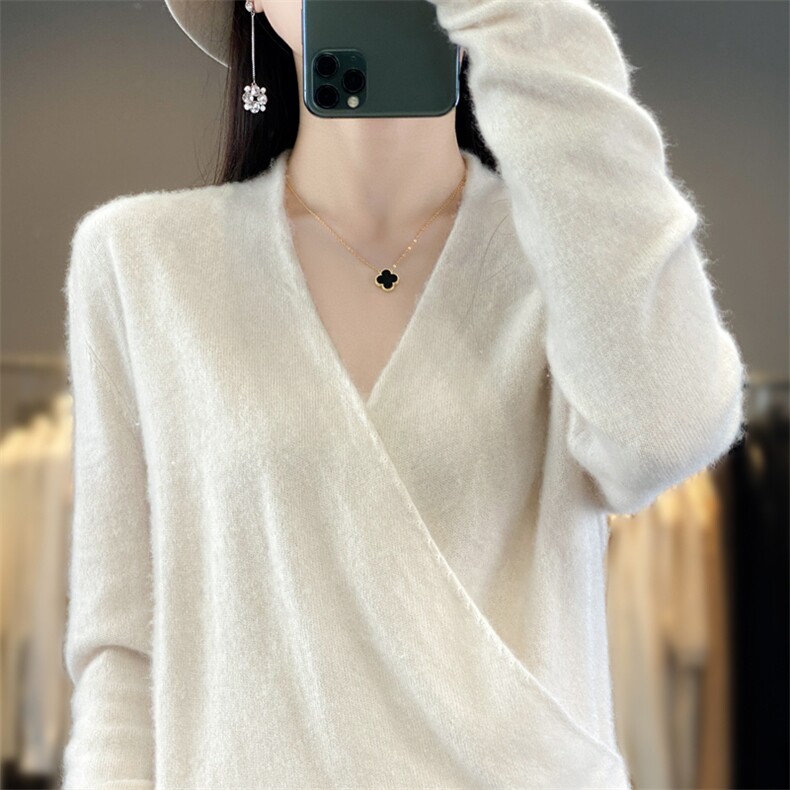 2025冬季新款交叉领羊毛衫女套头修身羊绒衫V领短款外穿和服毛衣，女装羊毛衫，九嘉羊绒