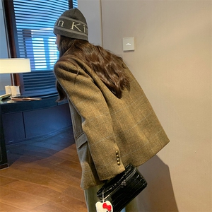 小个子西装式毛呢外套女2023秋冬新款韩系复古高级感休闲呢子大衣图片