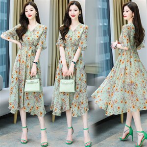 2021新款女气质显瘦法式高腰V领复古仙碎花松紧腰连衣裙送腰带,女装连衣裙,丽美静依