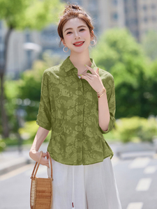 时尚大码女2025夏季高级感妈妈装天丝衬衫超好看宽松遮肉印花上衣图片