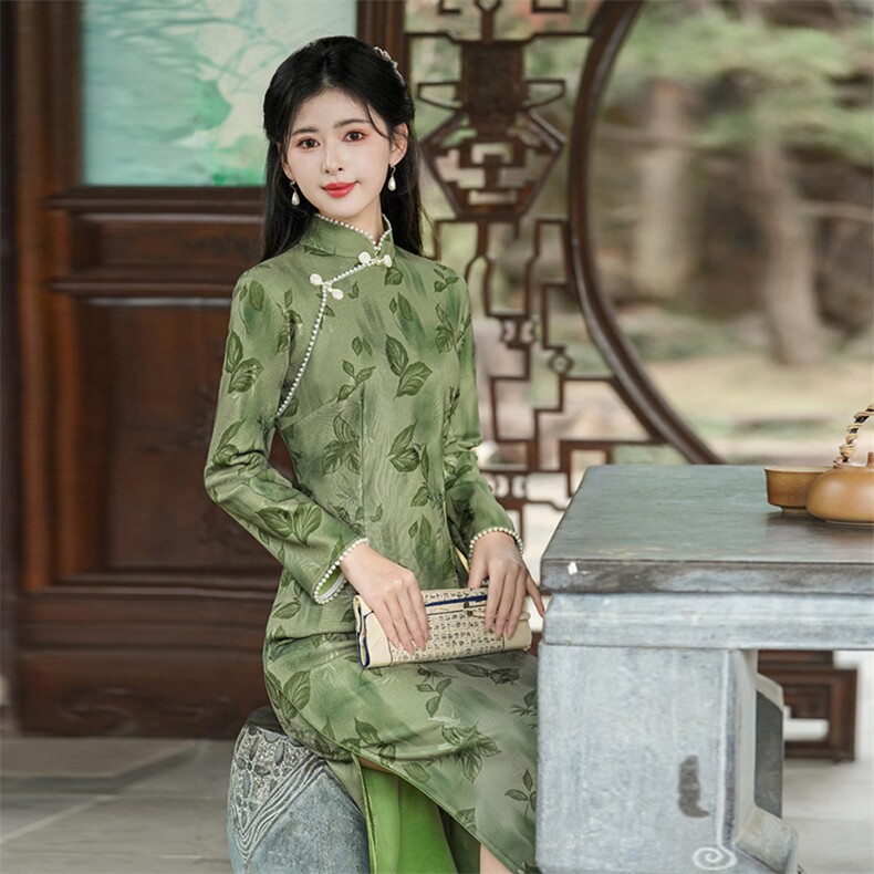新中式风立领钉珠网纱提花加绒旗袍2649P150,女装汉服/婚纱/旗袍/礼服,乐衣轩