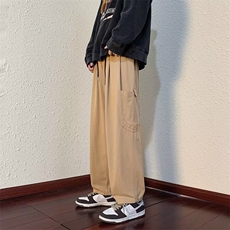 卡其色