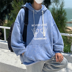 天蓝色