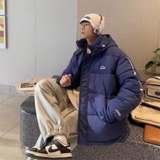蓝色