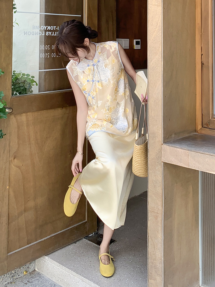 新中式国风穿搭黄色缎面吊带连衣裙叠穿改良旗袍无袖两件套装女夏，女装套装/套裙，浙宝192（原082）