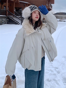 羊羔毛翻领加厚保暖派克服女冬小个子洋气减龄外套图片