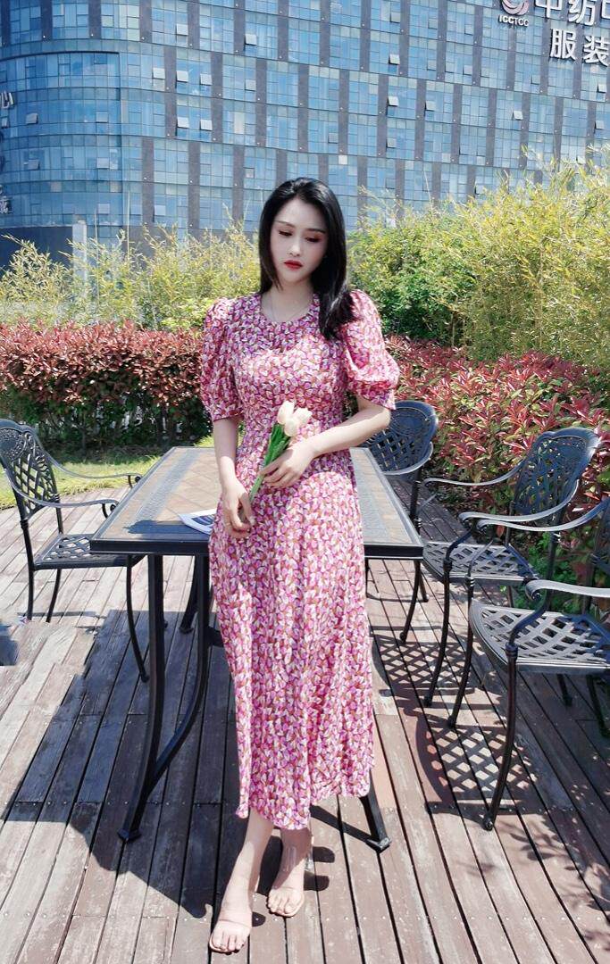 现货韩版碎花连衣裙，女装连衣裙，YO\VLF雅洛菲