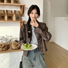 美拉德咖色皮衣短外套女春秋2025新款复古立领机车服休闲夹克上衣，女装皮衣，唛多