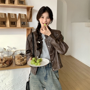 美拉德咖色皮衣短外套女春秋2025新款复古立领机车服休闲夹克上衣图片
