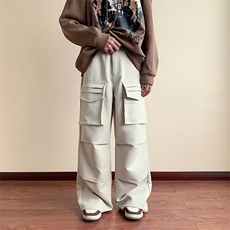 灰杏色