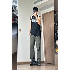 军绿色