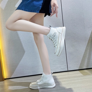 高帮小白鞋女2023秋季新款平底休闲运动板鞋韩版舒适透气百搭女鞋图片