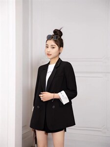 ?? -《#春季必选》
换上喜欢的?衣服图片