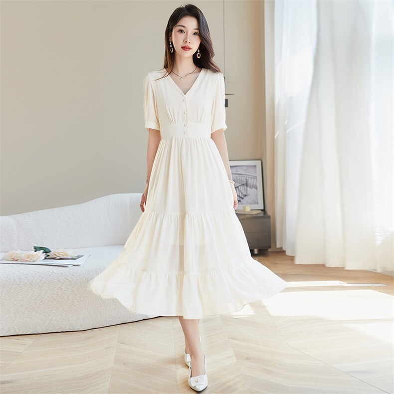 法式雪纺连衣裙女2025夏新款小个子V领气质收腰显瘦过膝度假长裙,女装连衣裙,韩蔻秀