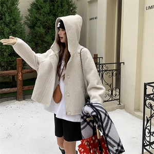 米白色连帽短款毛呢外套女2025冬季新款韩系简约宽松百搭呢子上衣图片