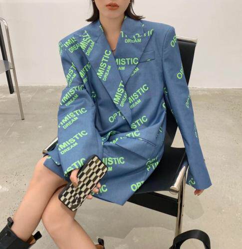 印字母西装外套，可当裙子穿...，女装西装，PINK
