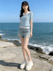 时尚简约套装女夏季新款洋气减龄蓝色翻领条纹上衣牛仔短裤两件套，女装套装/套裙，江南