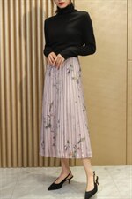 时尚花半裙，女装半身裙，壹号风暴