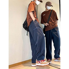 藏青色