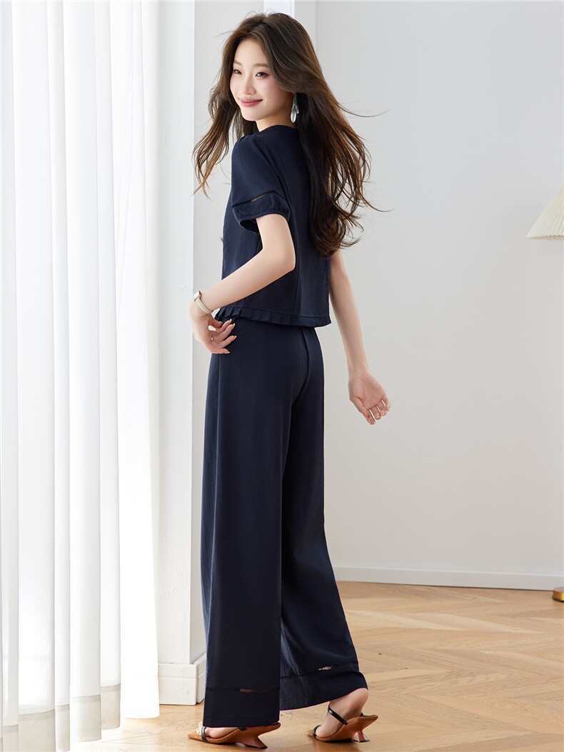 现货2026年夏季时尚休闲套装女夏季新款设计感两件套,女装套装/套裙,沐七七