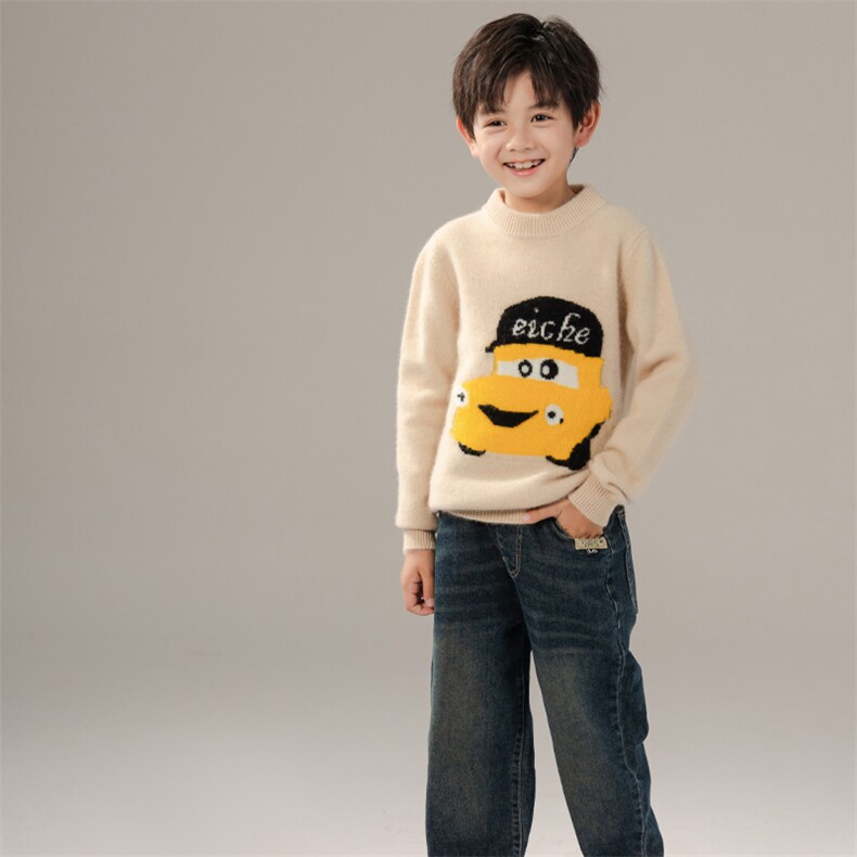 新款儿童羊绒衫保暖圆领可爱小汽车图案秋冬必备舒适柔软，童装儿童羊绒衫，暖钟情羊绒